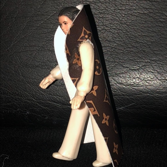 Meet your Posher, Erin - Picture 1 of 1